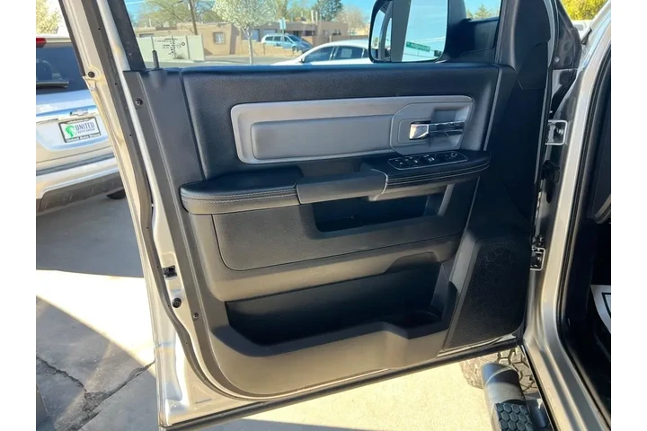 2017 RAM 2500 Power Wagon Cre image 10