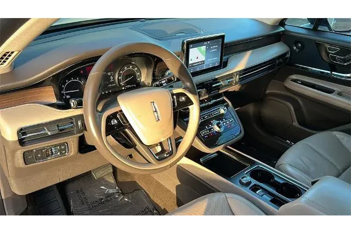 $27924 : Lincoln Corsair 2020 AWD Res image 9