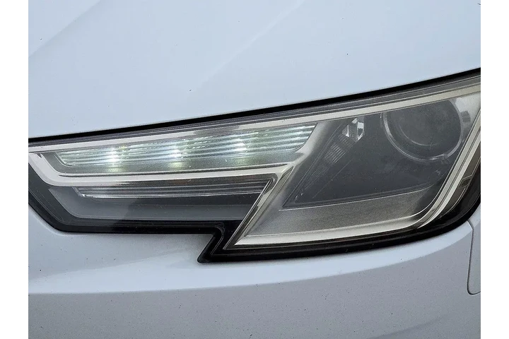 $12795 : Audi A4 2017 2.0T Premium 4d image 7