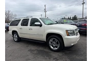 $16995 : 2010 Suburban LTZ thumbnail