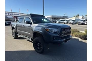 $29950 : Toyota Tacoma 2017 4x4 Limit thumbnail