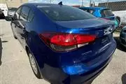 $9990 : 2017 KIA FORTE2017 KIA FORTE thumbnail