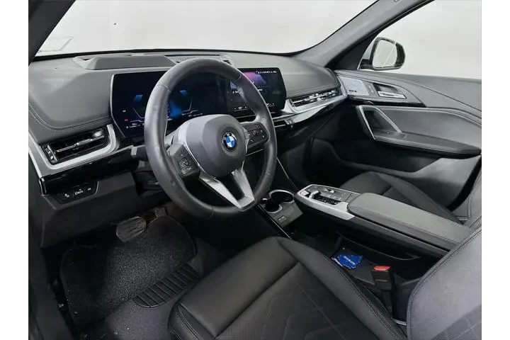 $26000 : BMW X1 2023 AWD xDrive28i 4d image 5