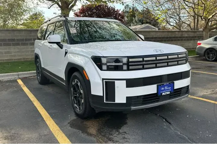 $30995 : Hyundai SANTA FE 2024 AWD SE image 3