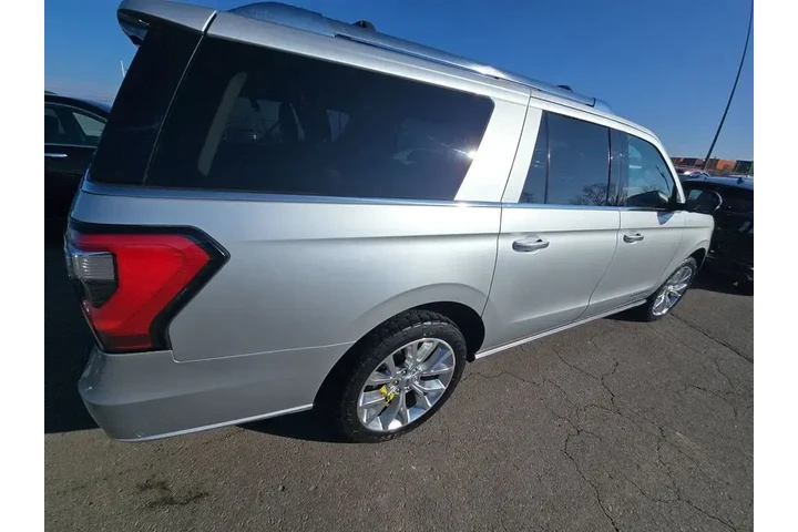 $28999 : Ford Expedition MAX 2019 4x4 image 4