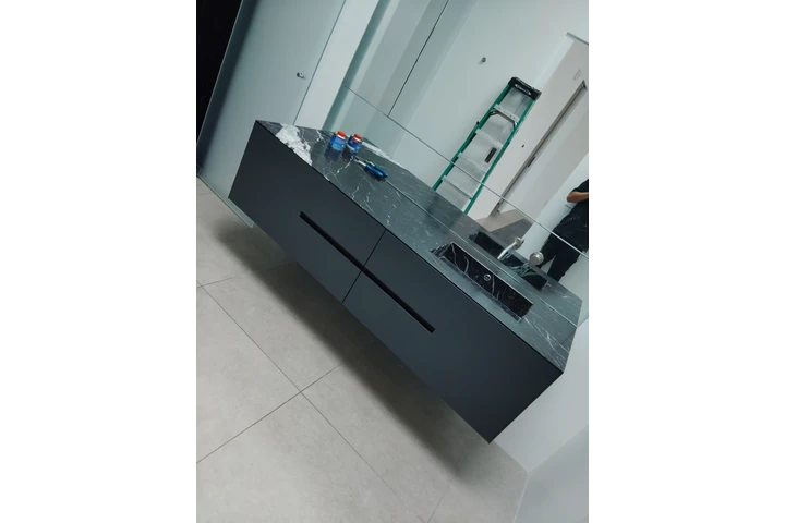 Quartz construccion image 3