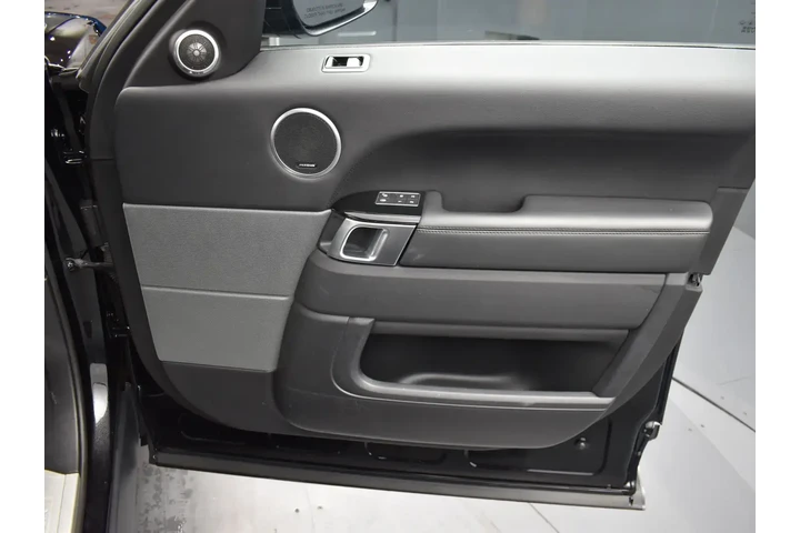 $30995 : Land Rover Range Rover Sport image 6