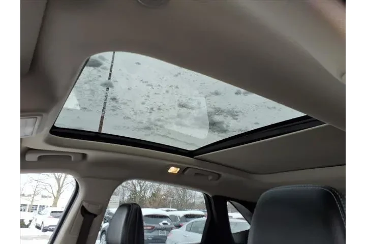 $18488 : Ford Escape 2020 AWD Titaniu image 10