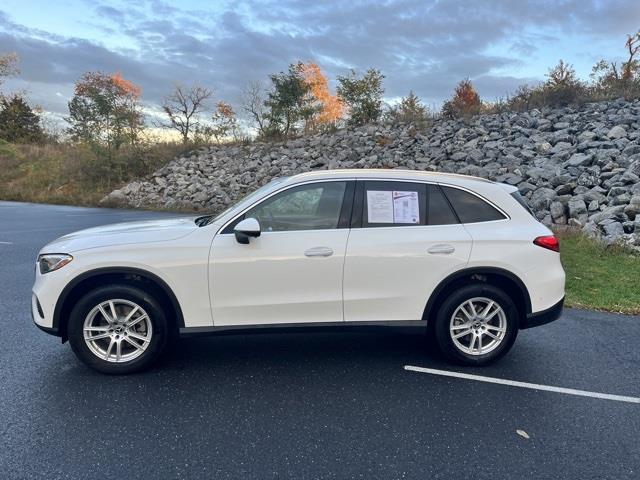 $49333 : PRE-OWNED  MERCEDES-BENZ GLC 3 image 9