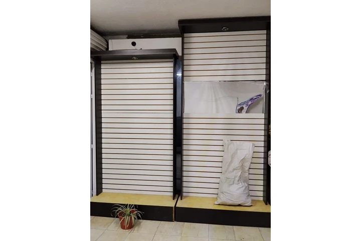 $2000 : Paneles ranurados image 2