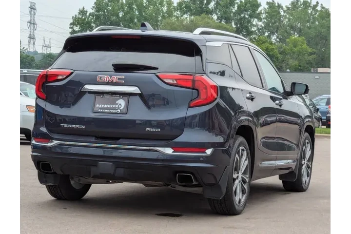 $16985 : 2019 GMC Terrain Denali image 9