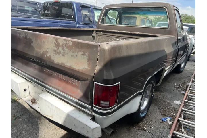 $10995 : 1985 C/K 10 Series image 6