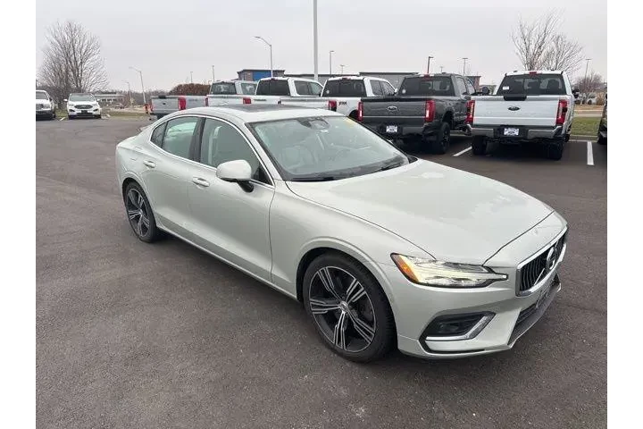 $23500 : Volvo S60 2021 AWD T6 Inscri image 1