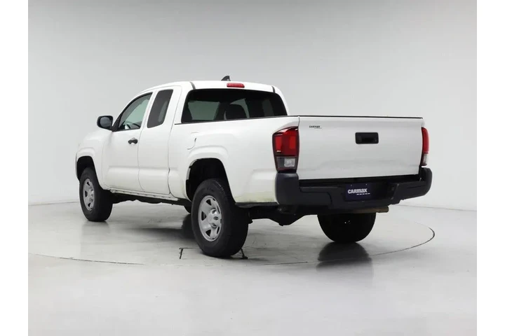 $21998 : Toyota Tacoma 2021 4x2 SR 4d image 2