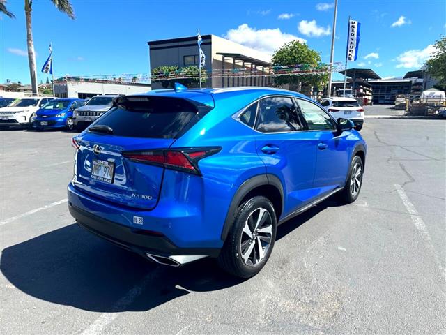 $33995 : 2019 NX 200t image 10