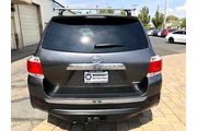 $12647 : 2013 Highlander Sport 4D SUV thumbnail
