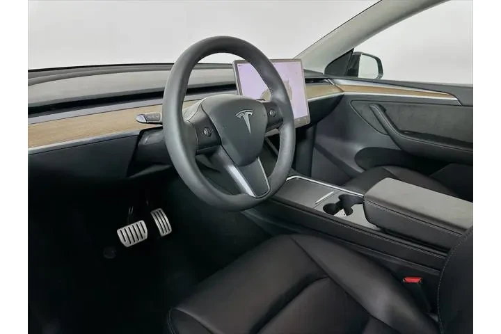 $30000 : Tesla Model Y 2023 AWD Perfo image 9