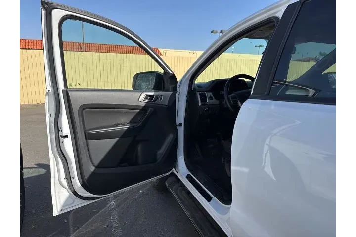 $31109 : Ford Ranger 2023 4x4 XLT 4dr image 5