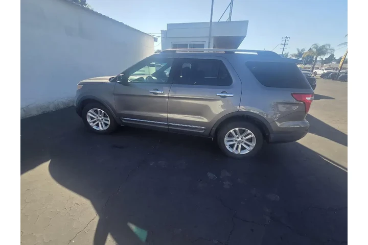 $13999 : Ford Explorer 2014 XLT 4dr S image 6