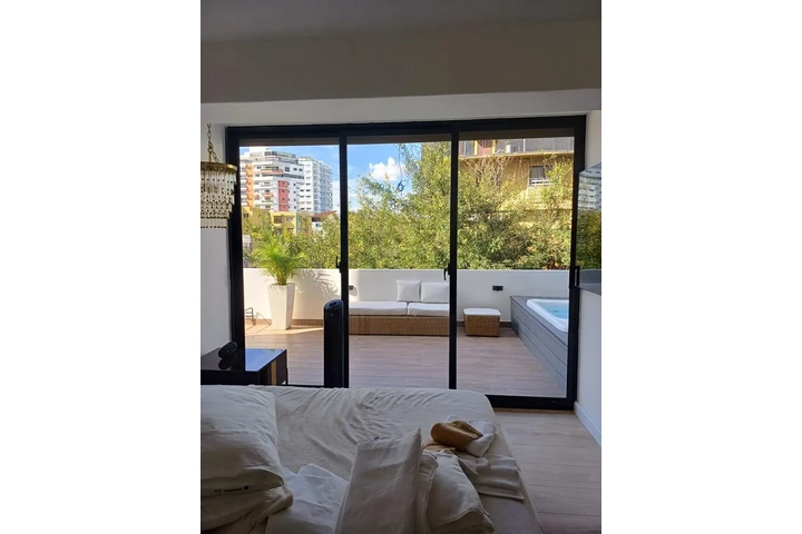 $1450 : Arriendo Apartamento  de 117 m image 2