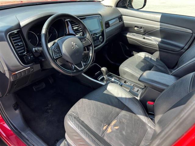 $11900 : 2019 Outlander SEL image 8