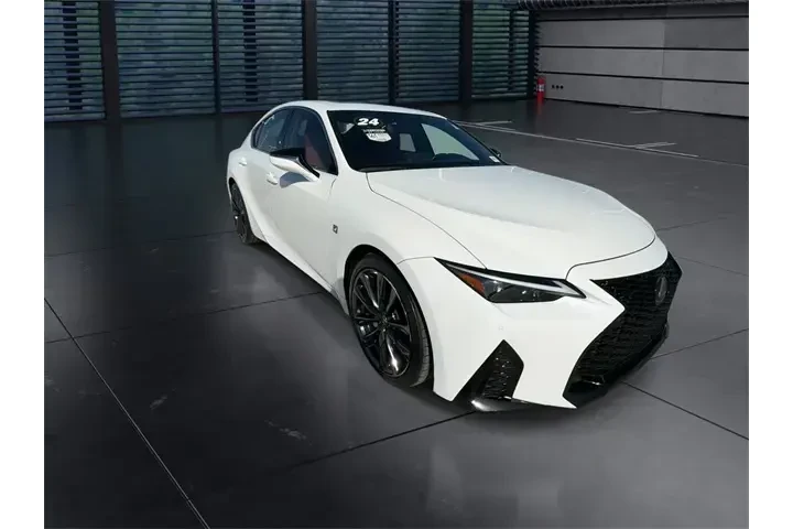 $39888 : Lexus IS 300 2024 F SPORT 4d image 2