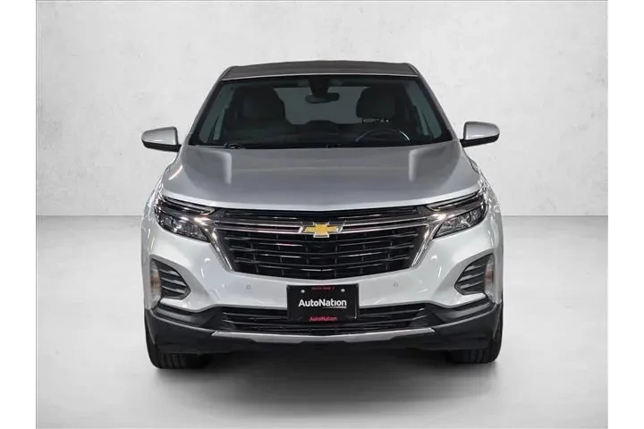 $17990 : Chevrolet Equinox 2022 LT 4d image 2
