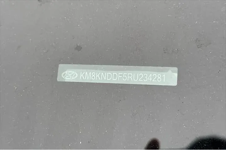 $28990 : Hyundai IONIQ 5 2024 AWD SEL image 8