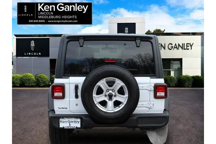 $26998 : Jeep Wrangler Unlimited 2020 image 6