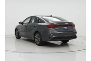 $17998 : Kia Forte 2024 LXS 4dr Sedan thumbnail