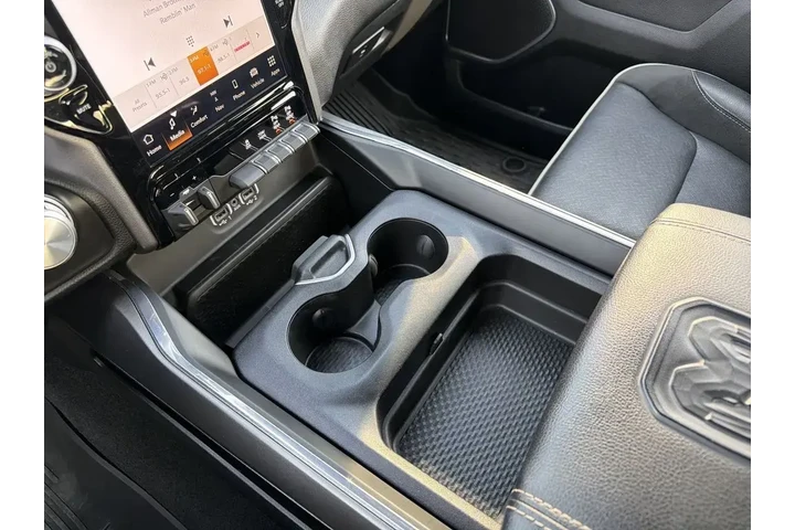 $31987 : Ram 1500 2023 4x4 Laramie 4d image 9