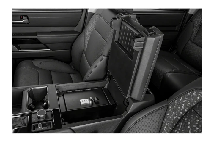 $58294 : 2024 Tundra Limited Hybrid image 10