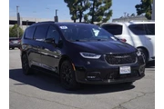 $38740 : Chrysler Pacifica 2024 AWD L thumbnail