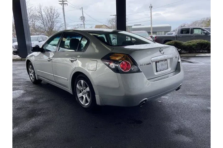 $4207 : Nissan Altima 2009 2.5 S 4dr image 7