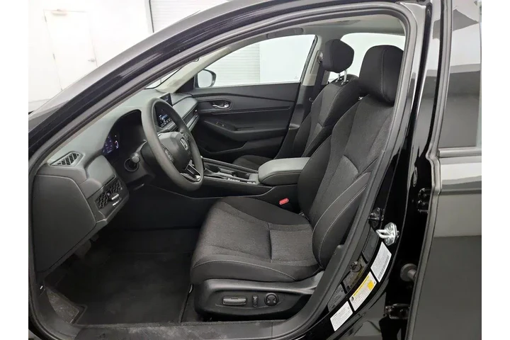 $29998 : Honda Accord 2025 SE 4dr Sed image 10