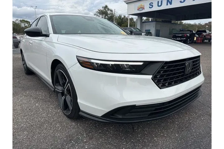 $24998 : Honda Accord Hybrid 2025 Spo image 3