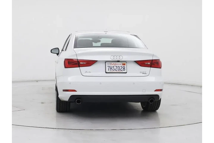 $17998 : Audi A3 2015 AWD 2.0T quattr image 6
