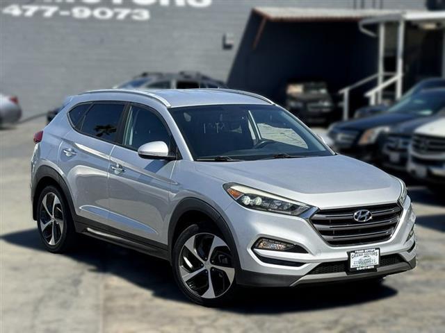 $13980 : 2016 Tucson image 2