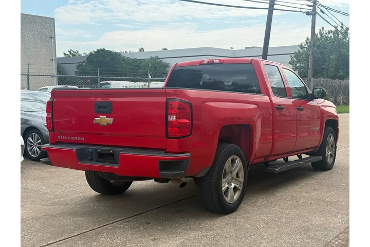 $23551 : 2018 Silverado 1500 Custom image 4