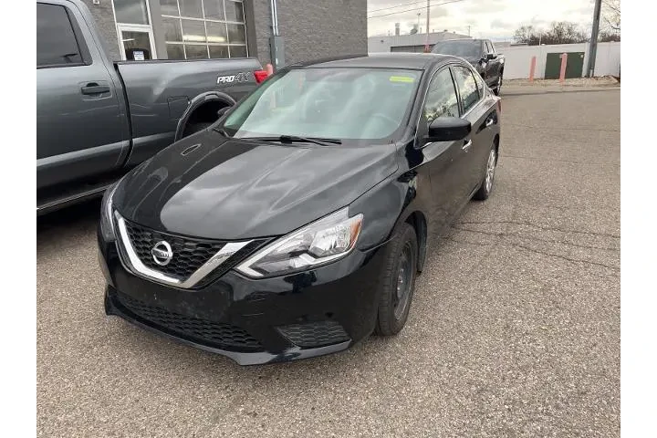 $8900 : Nissan Sentra 2017 S 4dr Sed image 3