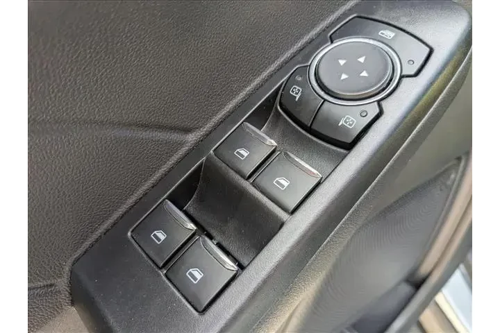 $21998 : Ford Escape 2024 ST-Line 4dr image 10