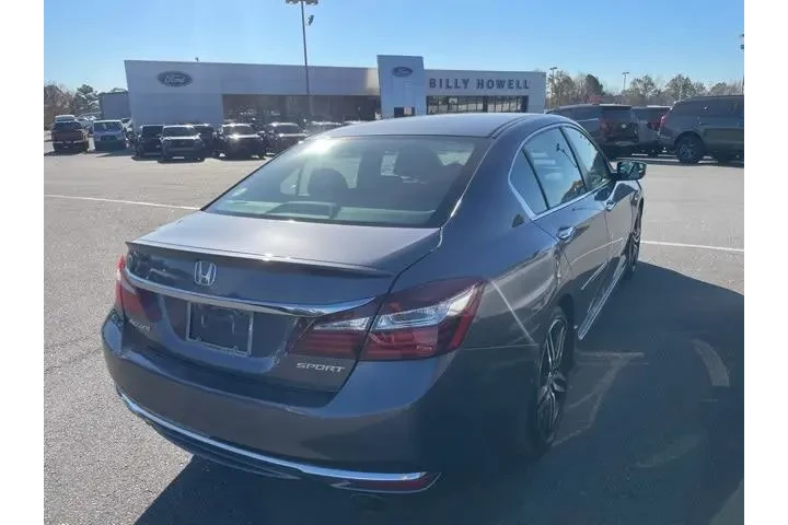 $13992 : Honda Accord 2016 Sport 4dr image 3