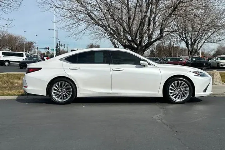 $33995 : Lexus ES 350 2022 Luxury 4dr image 8
