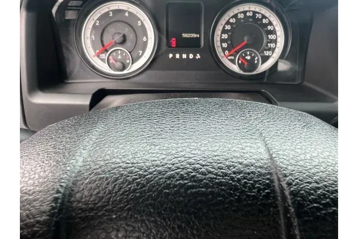 $20991 : Ram 1500 2014 4x2 Express 2d image 9