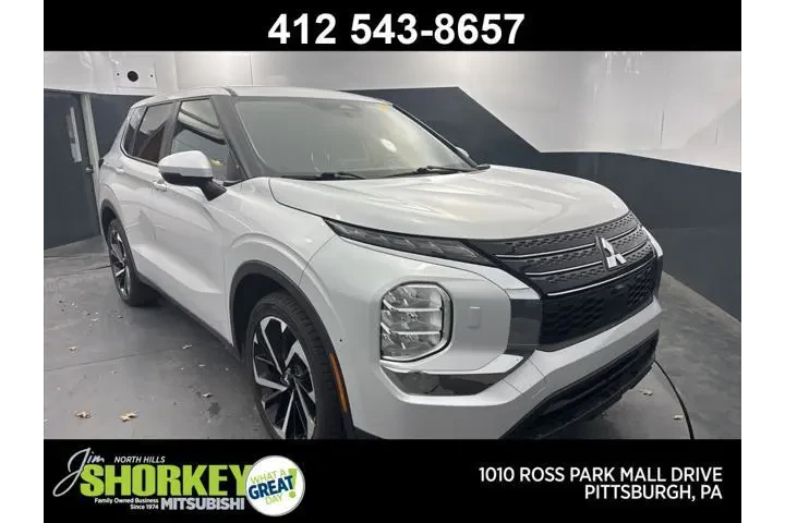 $14632 : Mitsubishi Outlander 2022 AW image 1