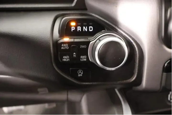 $32828 : Ram 1500 2023 4x4 Big Horn 4 image 7