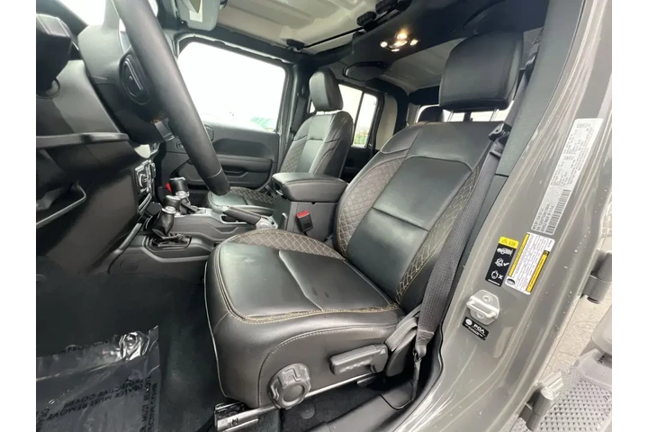 $31000 : Jeep Gladiator 2022 4x4 Over image 10