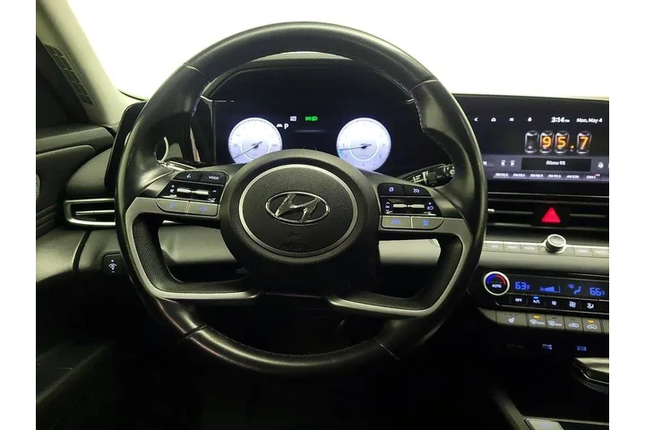 $18998 : Hyundai ELANTRA 2023 SEL 4dr image 10