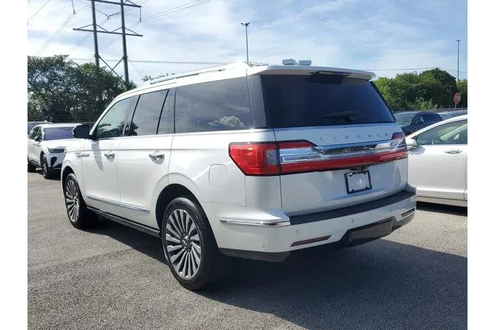 $32990 : Lincoln Navigator 2019 4x4 R image 4