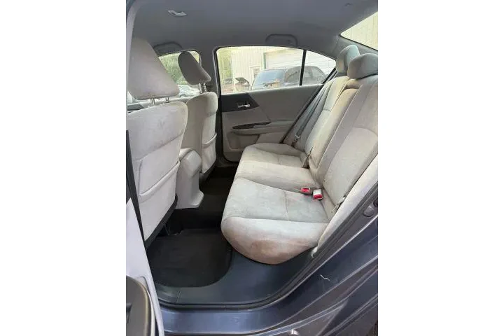 $10500 : Honda Accord 2013 LX 4dr Sed image 3